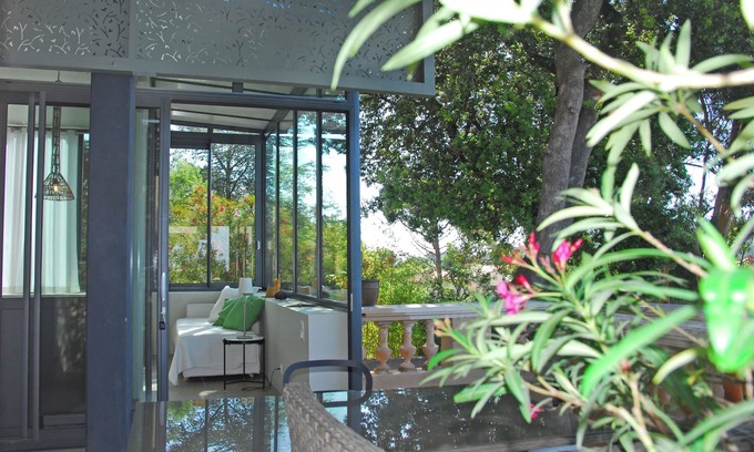 Le Dramont Apartment | VILLA ALFONSA - APARTMENT "L'ATELIER" sea view, Garden level South-East