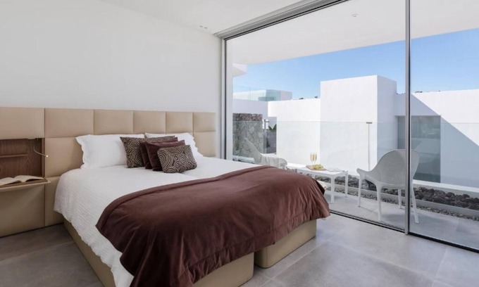 Sahara Desert Villa | Villa Aloe - Casangular by Upper