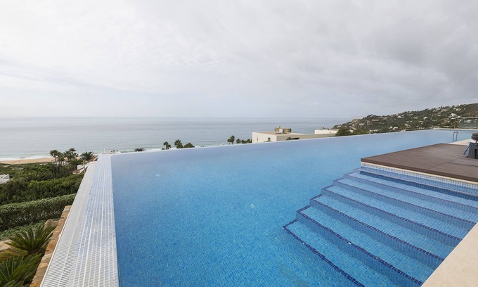 Atlanterra Villa | VILLA AMARANTA - Luxury villa near the sea with free WiFi.