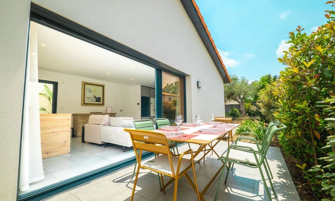 Perpignan Villa | Villa Amaris - special discount july and august - quiet - Upscale