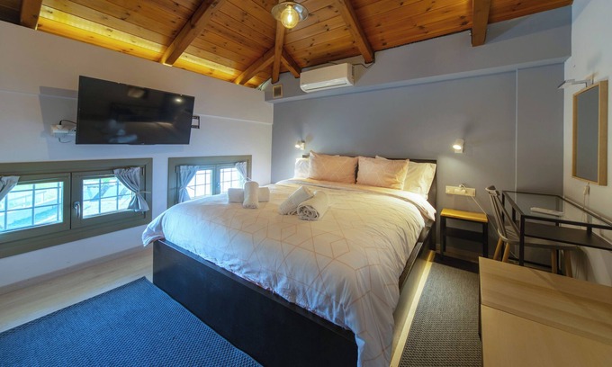 Ano Lechonia Villa | Villa Ambrosia, Beach house, Platanidia, Pelion II