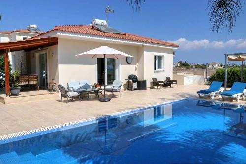 Ayia Thekla Villa | Villa Anastasia