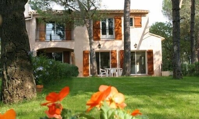 La Bouverie House | Villa and environment of Provence calm and confort on the Riviera