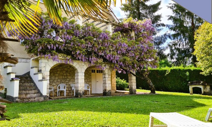 Le Puy d'Alon House | VILLA ANNEE 30 Rénovée ,Terrasse et Jardin