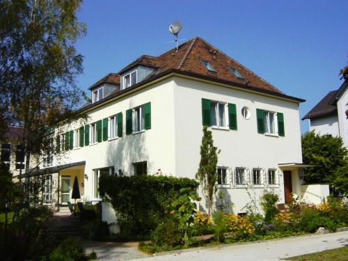 Augsburg-Goggingen Hotel | Villa Arborea