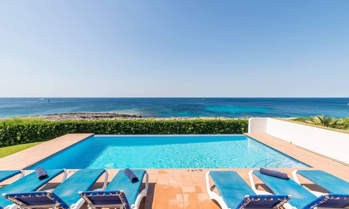 Sant Lluis Villa | Villa 'Arcola' with Sea View, Wi-Fi and Air Conditioning