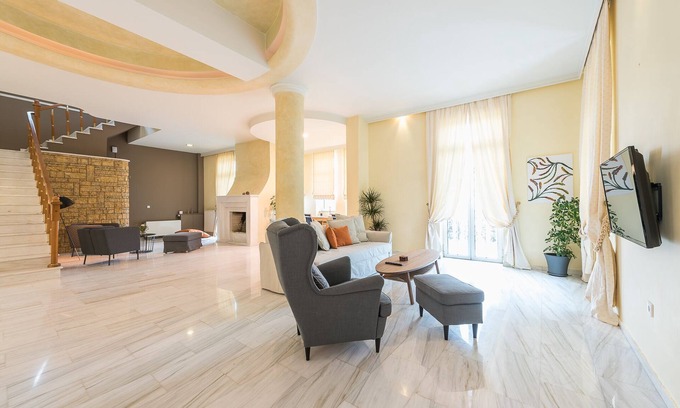 Attiki Villa | VILLA ATHENS - A Neoclassical 250sqm - Can sleep 8 guests