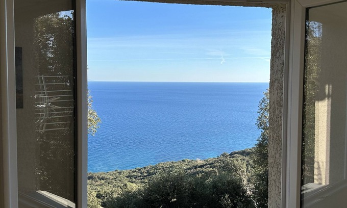 Pozzo Villa | Villa au Calme Avec vue mer