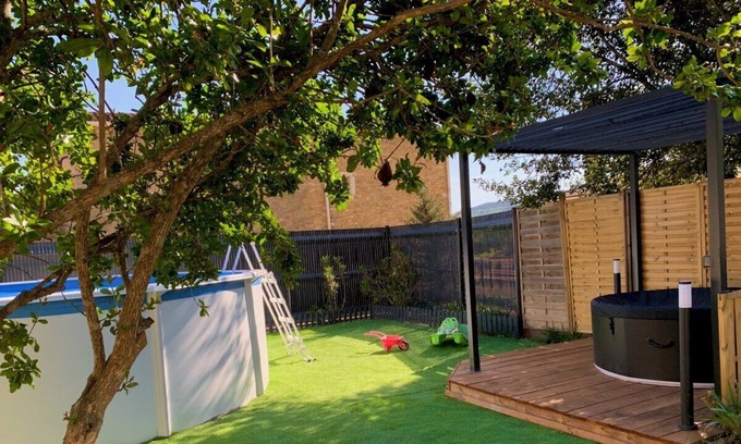Bagnols-sur-Ceze Villa | Villa au Calme Idéal Pour Famille ou Amis Proche Sites Touristiques