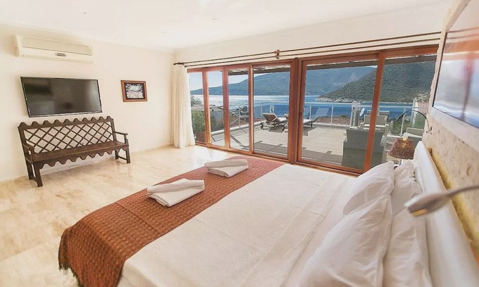 Kalkan Villa | Villa Australis- Luxury Villa, Penthouse Retreat, Private Pool, Bay Views