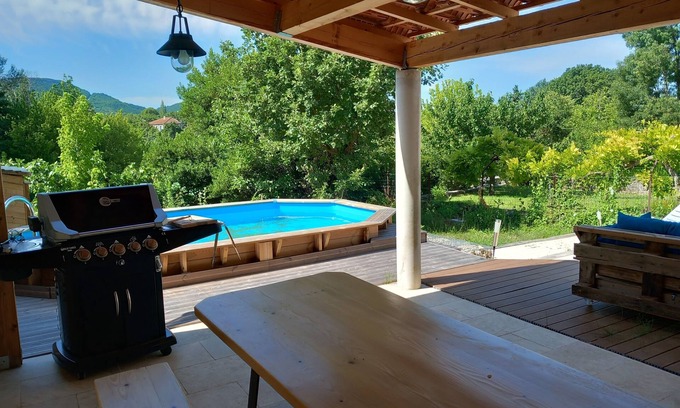 La Begude-de-Mazenc House | Villa Avec Jardin et Piscine en Centre Village