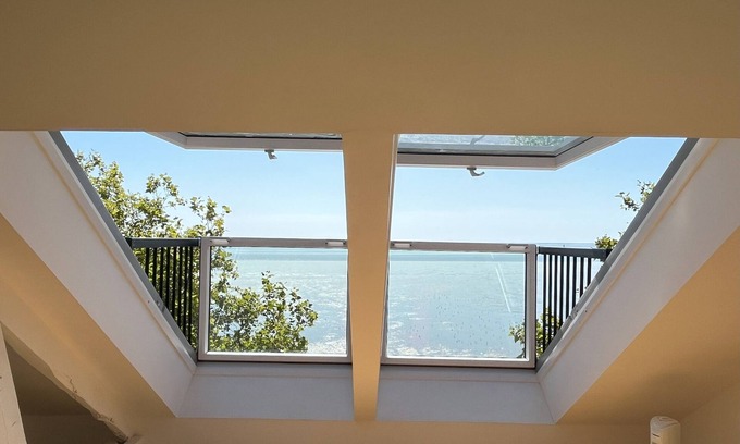 Saint-Nazaire Apartment | Villa Aziliz - Appartement Vue Mer
