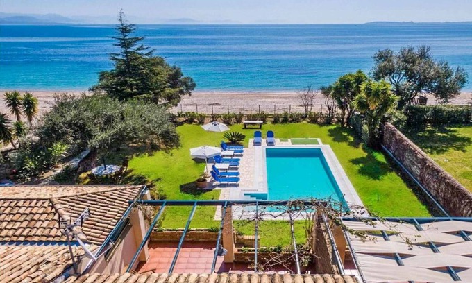Barbati Villa | Villa Barbati Beachfront