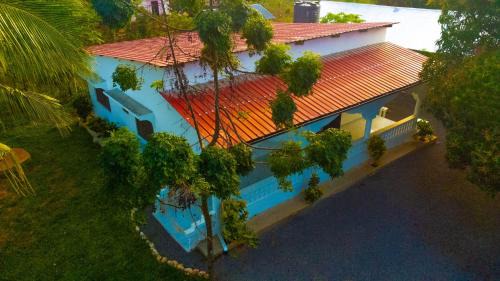 Kilifi Apartment | Villa - Beach 5min, Wifi, SmartTV, Parking - by Mango Tree Cottages Kilifi