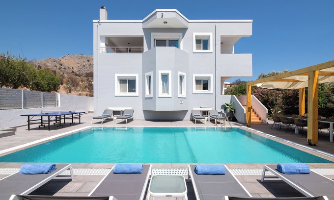 Kiotari Villa | Villa Bella, 5 bedrooms with Private Pool, Hot Tub, Games Room near to beach