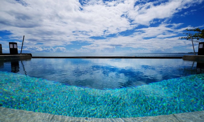 French Polynesia Villa | Villa Bella Vita ENJOY VILLAS/3 bdrm with AC/3 bath/pool+lagoon access