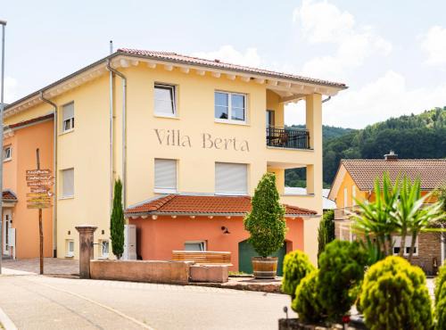 Munchweier Apartment | VILLA BERTA-EuropaPark-Schwarzwald-Freiburg