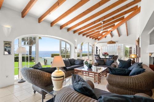 Binibeca Villa | Villa BiniAkachum