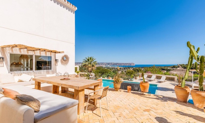 Cap de la Nau Villa | Villa 'Blauet - Adults Only' with Sea View, Wi-Fi and Air Conditioning