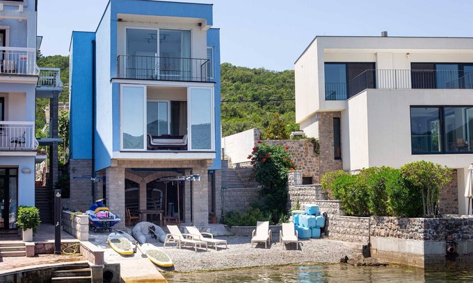 Durasevici Villa | Villa Blue Mai Tai Tivat Bay