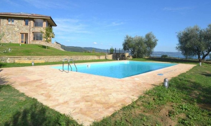 Grotte di Castro Villa | Villa Bolsena