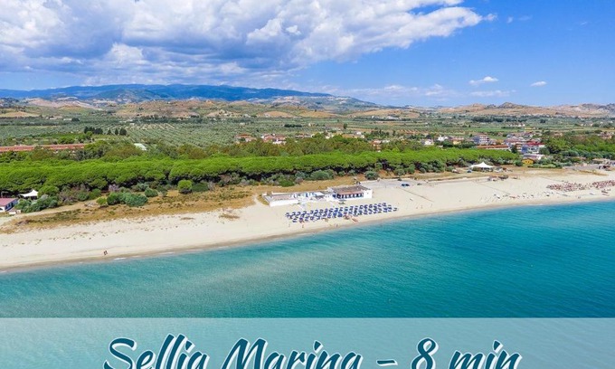 Sersale House | Villa Borda