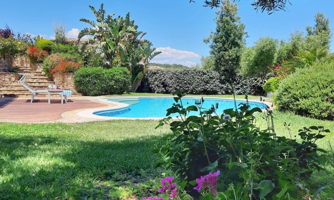Castiadas Villa | VILLA BOUGAINVILLEA with pool and private garden, just 500 meters from the sea