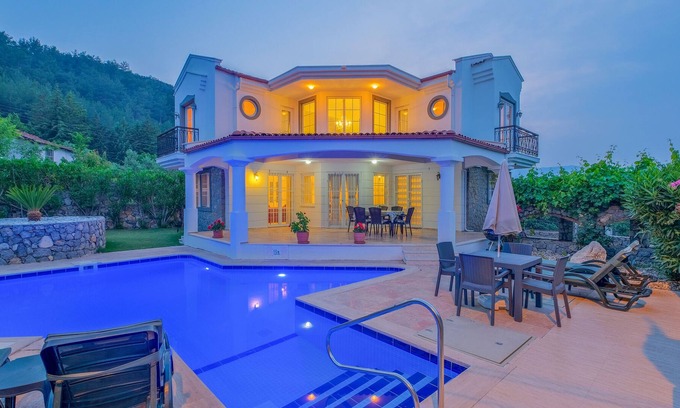 Yesiluzumlu Villa | Villa Bremar ( 3 Bedroom Duplex Villa, Sleeps up to 6 Guests)
