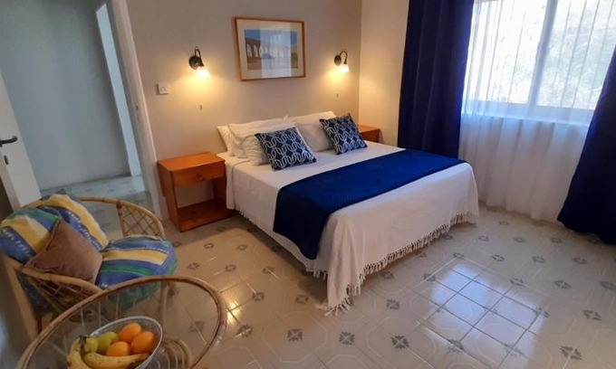 Xlendi Apartment | Villa Bronja Studio airconditioned apartment Xlendi