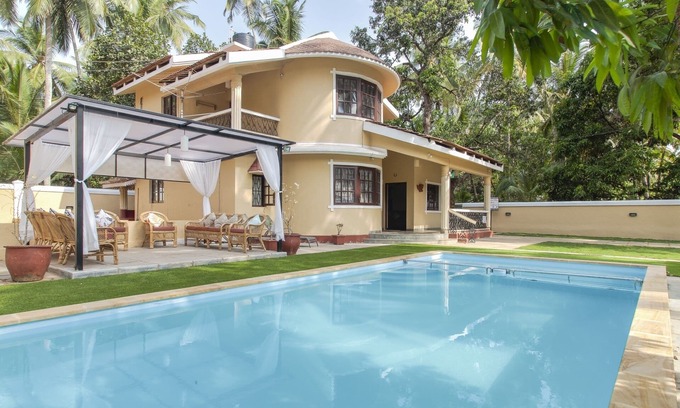 Gauravaddo Villa | Villa Calangute Phase 4, Near Calangute Beach & Restaurants