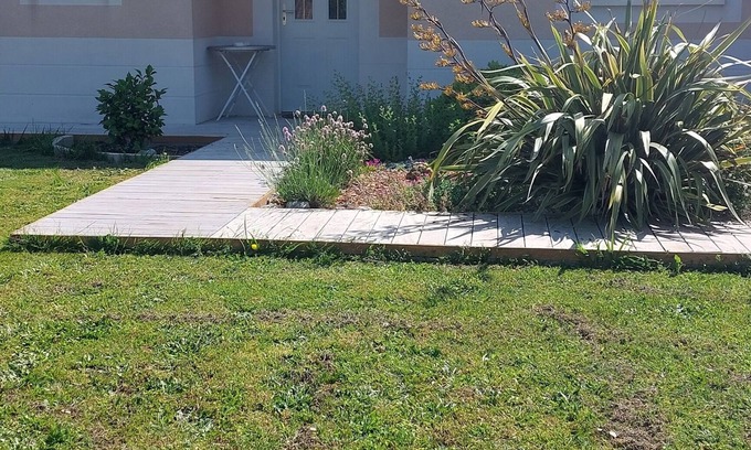 Pompignac House | Villa Calme Avec Piscine