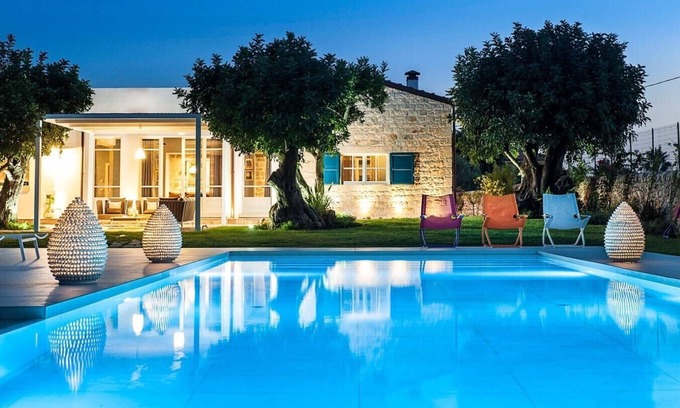 Casa Papa Villa | Villa Camilleri - Luxury villa with pool in Ragusa area