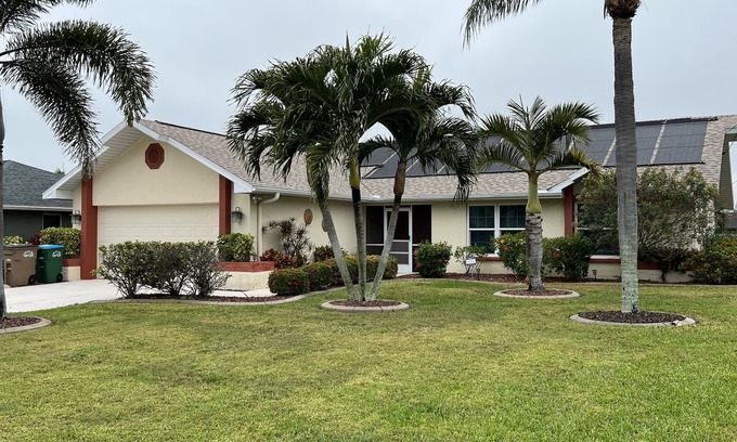 Cape Coral Villa | Villa Carina - Gulf Access Canal Home with Solar & Electric Heated Pool