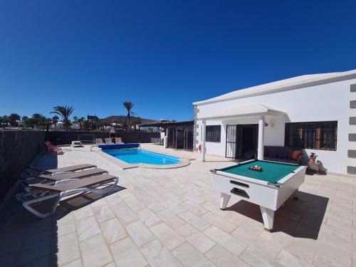 Playa Blanca Villa | Villa Carla