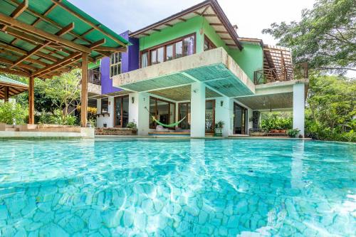 Manzanillo Villa | Villa Carlotta