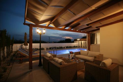 Ayia Napa Villa | Villa Carmel
