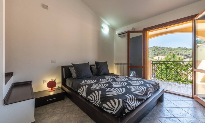 Sarroch Villa | Villa "Casa Annabella" with Mountain View, Private Terrace & 2 Balconies