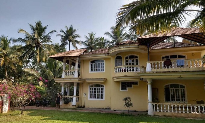 Benaulim Villa | Villa Casa Champa, Art retreat with fast WIFI