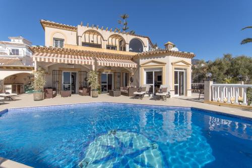 Chimenea Villa | Villa Casa Primavera.