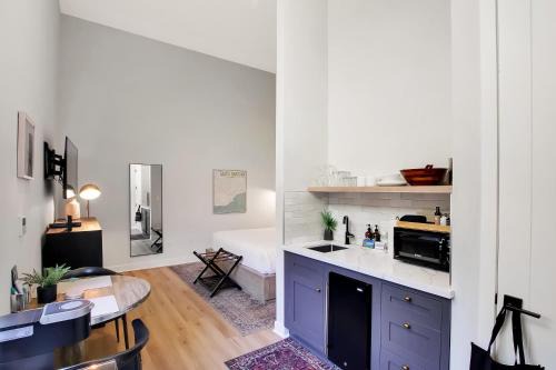 Santa Barbara Apartment | Villa Castillo 1