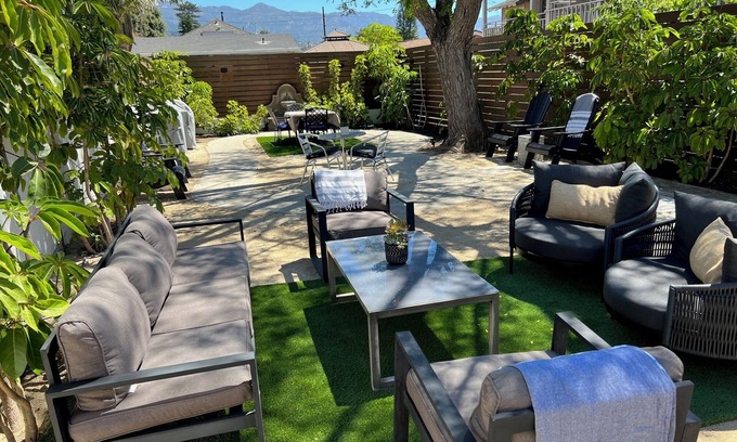 Santa Barbara Villa | Villa Castillo - Perfect 5 Villa Retreat - Entire Property in Downtown, Santa Barbara!