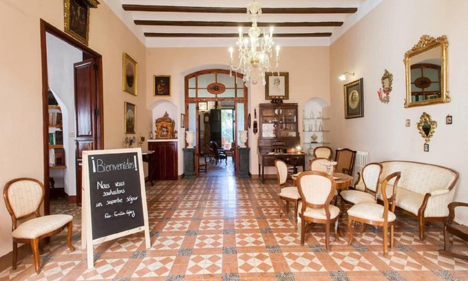 Macastre Villa | Villa Charly Casa señorial XVII Historical Villa
