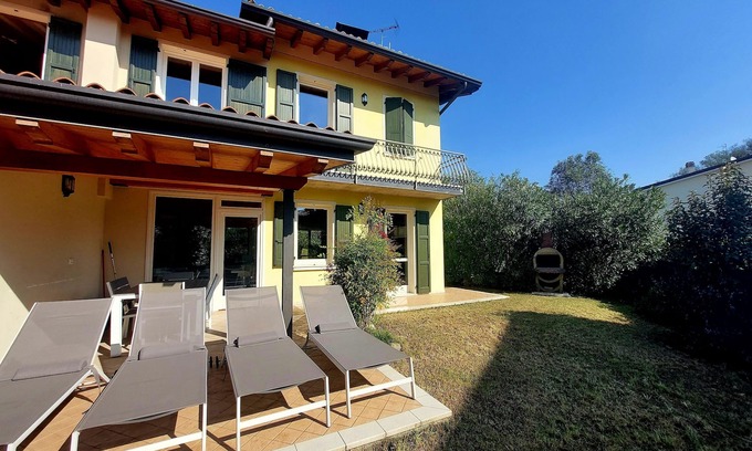 Cunettone-villa House | Villa Chiara - feel home away from home