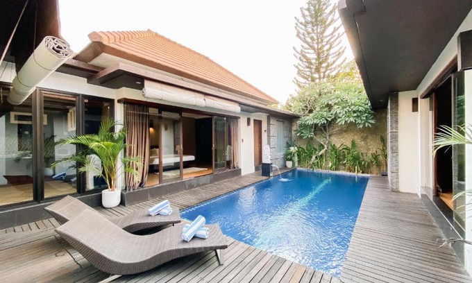 Sunset Road Villa | Villa Cinnamon
