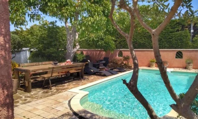 Courthezon Villa | Villa climatisée avec piscine