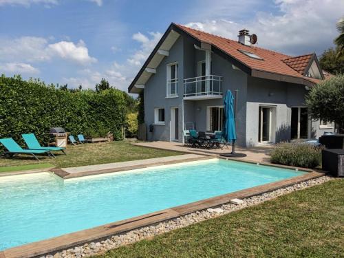 Thonon-les-Bains Villa | Villa, close to lake, pool, enclosed garden, quiet