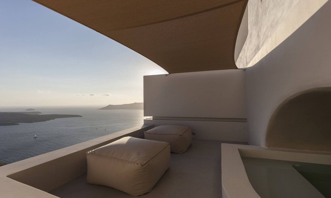 Firostefani Villa | Villa Cloud/heated plunge pool, caldera view