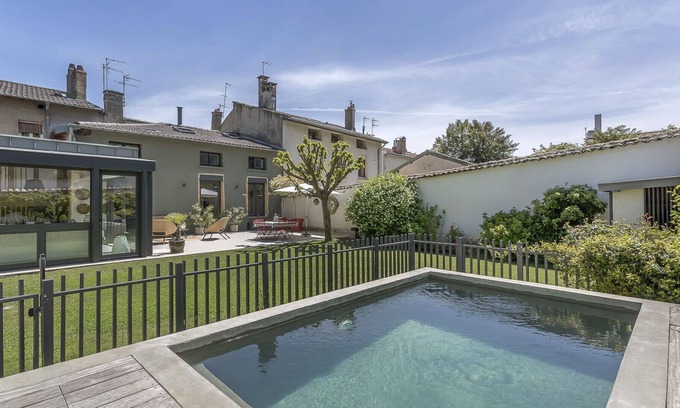 Sainte-Foy-les-Lyon Villa | Villa - Coeur de Sainte-Foy-Les-Lyon
