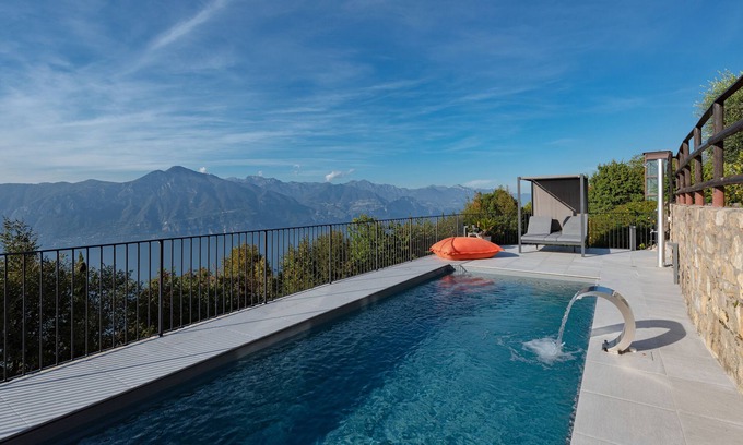 San Zeno di Montagna Villa | VILLA COLONIALE - stunning views, private heated salt pool, BBQ, garden/garage