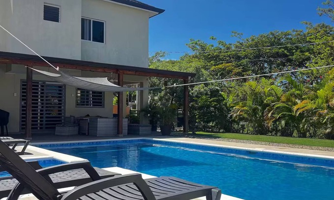 Munoz Villa | villa con piscina campestre y lujosa